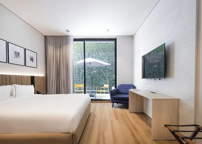 Vuestro 4* Mexico City